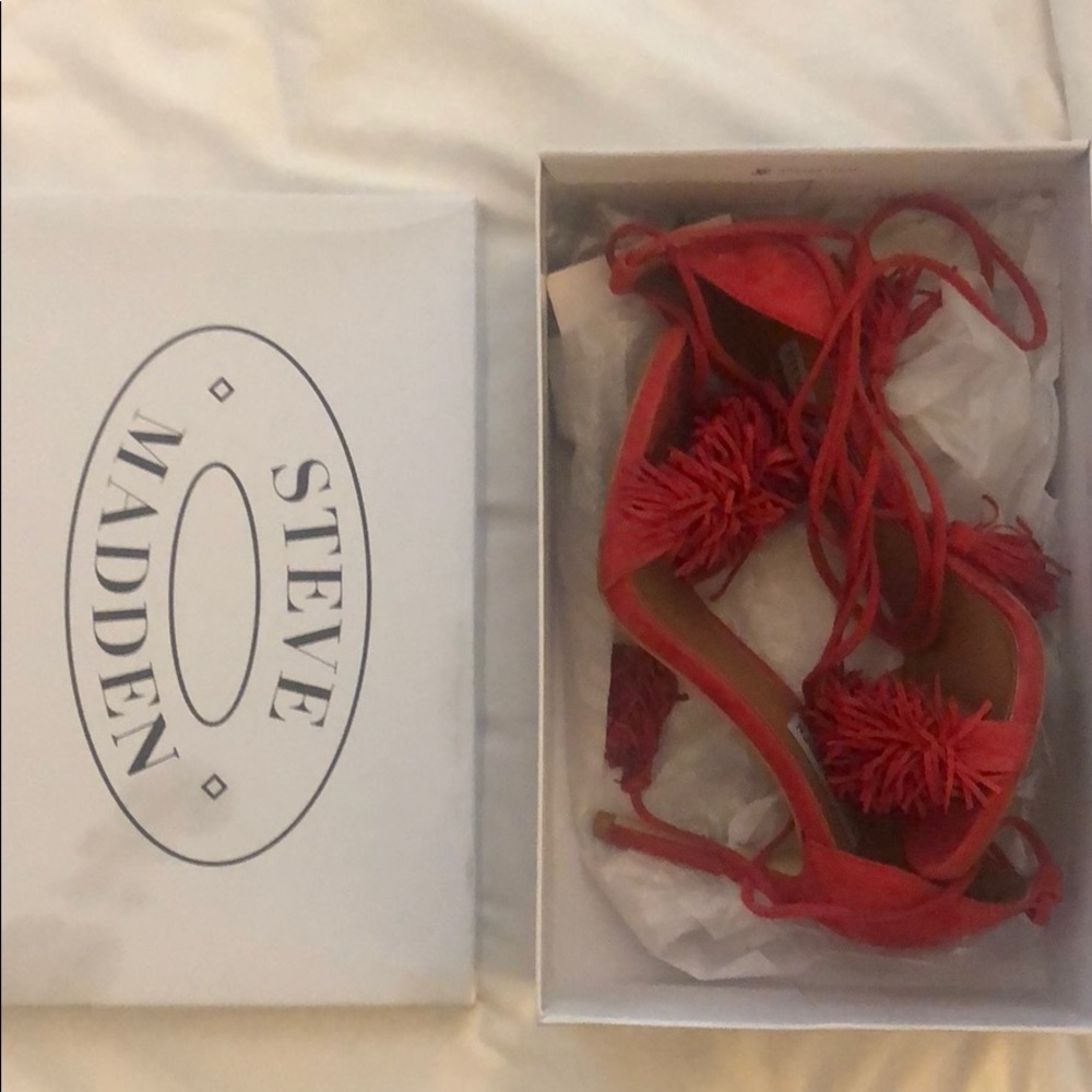 Steve Madden red suede heels